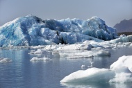 Glacial lake Joekulsrln, en...