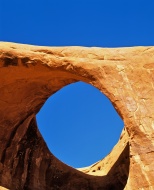 Moccasin Arch in Monument Val...