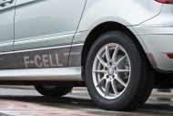 Hydrogen fuel cell vehicle, M...