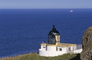 lighthouse at St. Abb�s Head ...