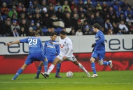 Duel of one against three, fr...