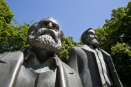 Marx-Engels-Denkmal monument,...