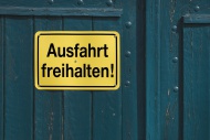 Sign lettering \"Ausfahrt...
