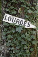Spain, Arrow sign of Lourdes