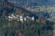Schloss Ringberg Castle, Kreu...