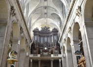 Main organ built by Cavaill-...