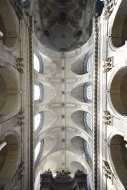 Ceiling construction, Catholi...