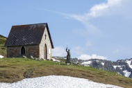 Chapel and statue of abb� Pie...