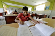 Peru, Brena, pupils doing hom...