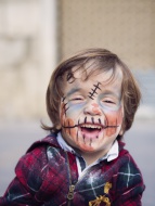 Portrait of smiling little bo...