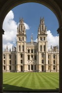 UK, Oxford, view through arch...