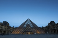 France, Paris, Louvre, glass ...