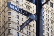 Street sign \'Wall Street / B...