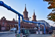 The Oberbaum Bridge over the ...