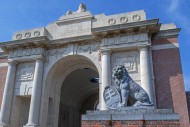 Menin Gate / Menenpoort, WW1 ...