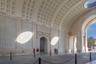 Menin Gate / Menenpoort, WW1 ...